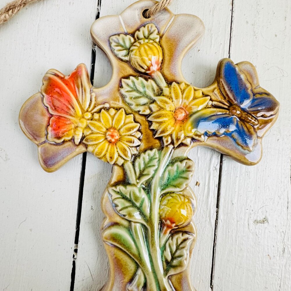 Vintage Ceramic Cross, Butterflies Sunflower Adorned Cross, Retro Wall Cross - Picture 4 of 6